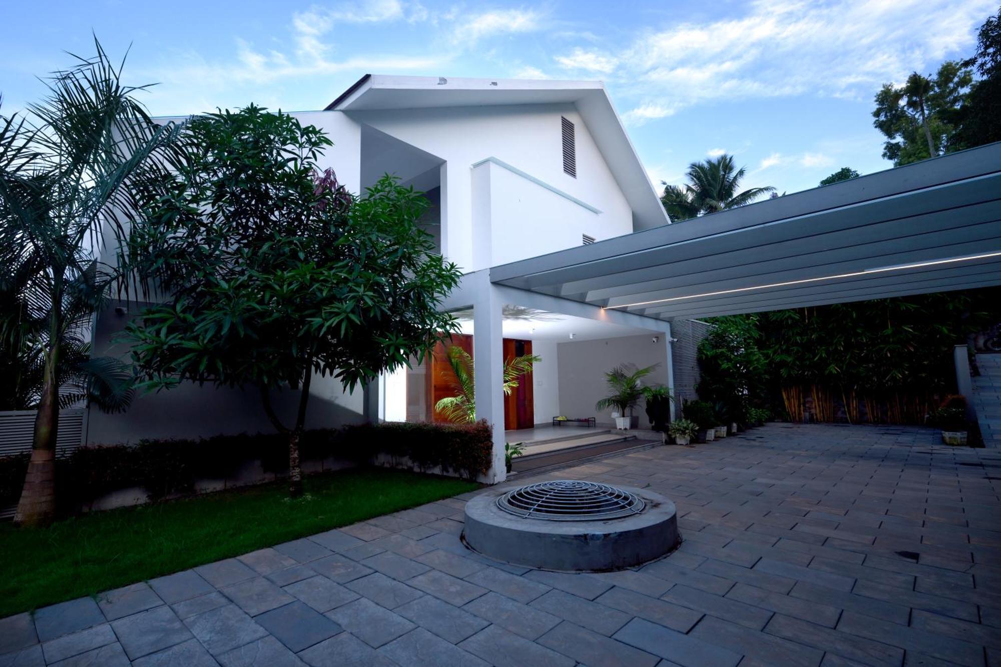 Bed and Breakfast The Meadows Varkala Esterno foto